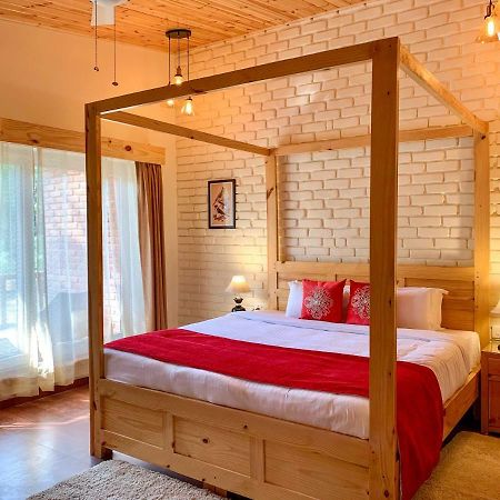 The River S Edge Farm Hotel Dehradun Exterior foto