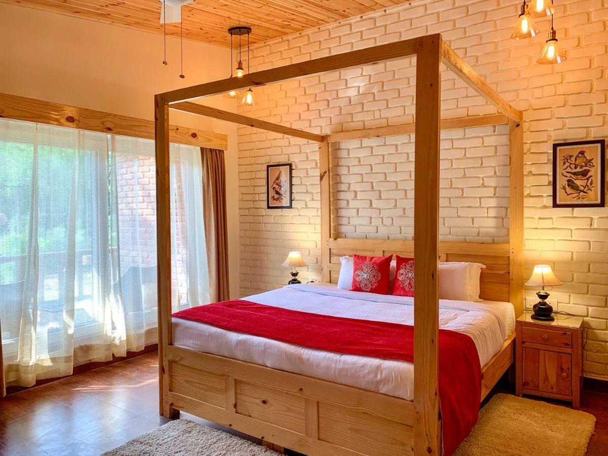 The River S Edge Farm Hotel Dehradun Exterior foto